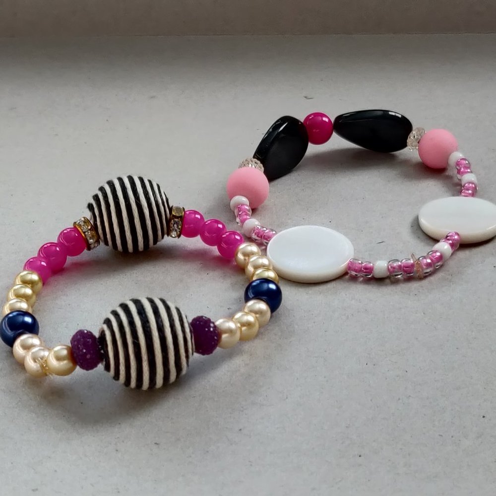 BEADED BRACELET